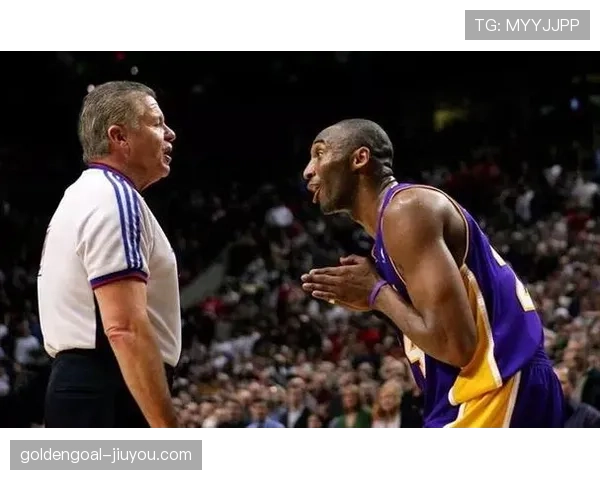 篮球新手须知:如何正确理解和应用NBA防守三秒规则 篮球新手须知:如何正确理解和应用NBA防守三秒规则